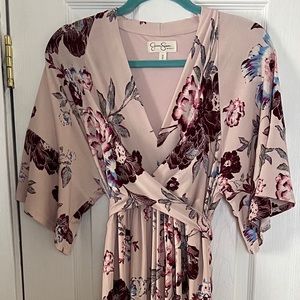 Jessica Simpson long maternity dress size Med